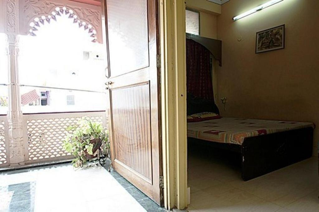 فندق رويال آشيانا بالاس جايبور الغرفة الصورة